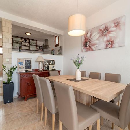 Scenic Sea View,Three Bedroom Villa With Pool Trogir Exterior foto