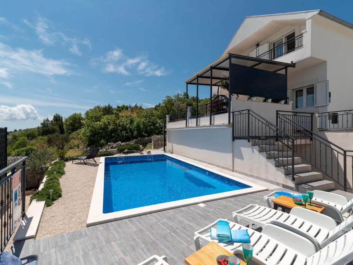 Scenic Sea View,Three Bedroom Villa With Pool Trogir Exterior foto