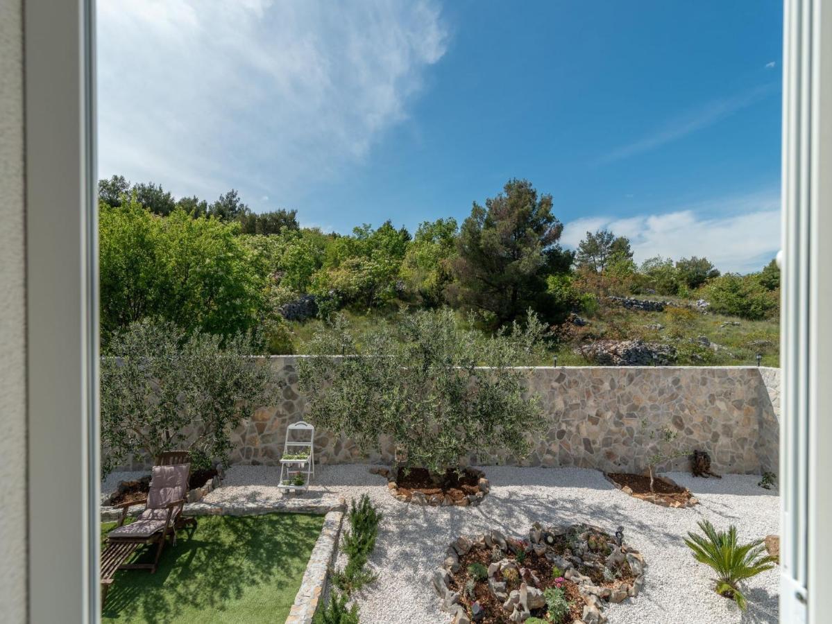 Scenic Sea View,Three Bedroom Villa With Pool Trogir Exterior foto